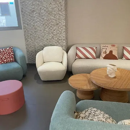 Penzion Urban Riviera - Executive Juan-les-Pins